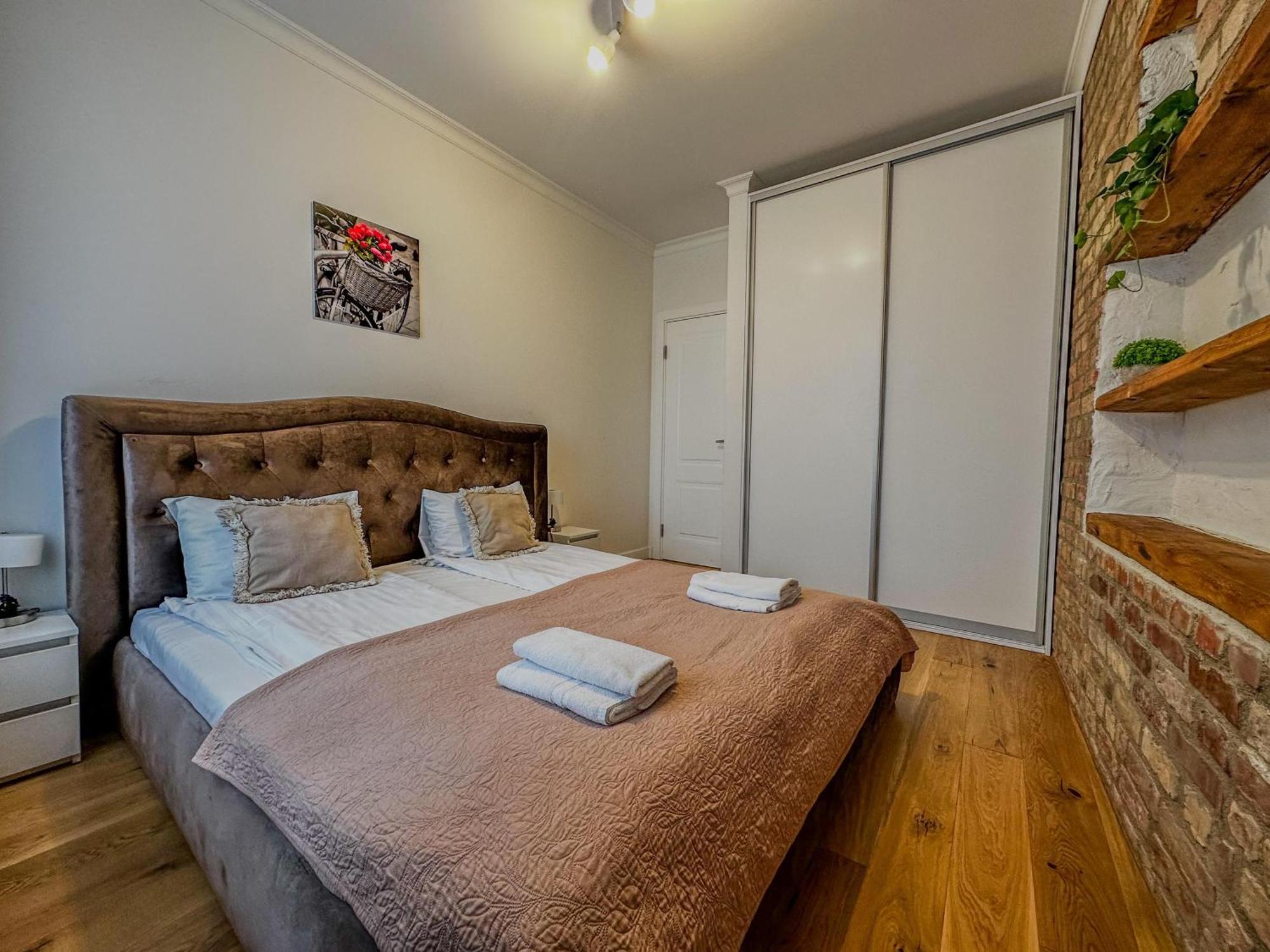 One Bedroom Promenade Apartment Riga Exterior photo